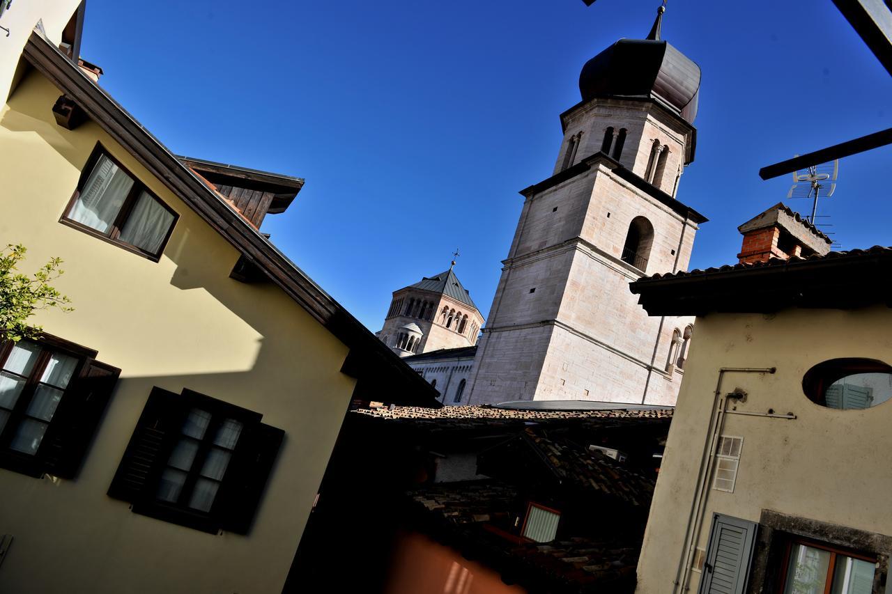 B&B And Apartments Al Duomo Trento Eksteriør bilde